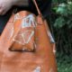 DIY Leder-Shopper mit Schmetterlingsdruck