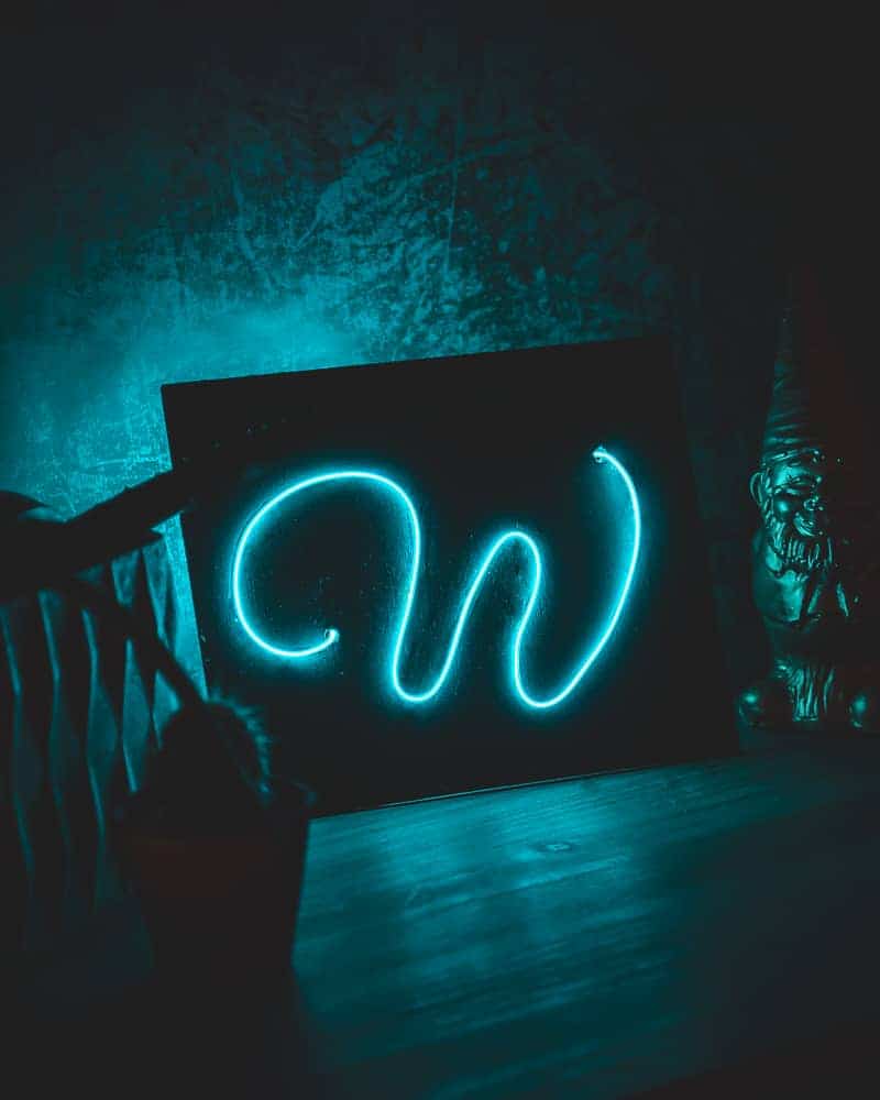 Schilder Mit Neon Schriftzug Handmade Kultur