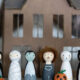 Halloween Deko - Holzstabfiguren und Gespensterspuk-Haus