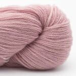 Dry Desert Camel 2-ply LIGHT fingering handgesponnen barefoot in the desert (rose skin) - Nomadnoos