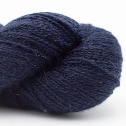 Dry Desert Camel 2-ply LIGHT fingering handgesponnen deep depth of seas (navy) - Nomadnoos