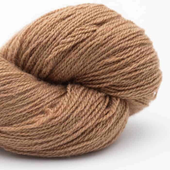 Dry Desert Camel 2-ply LIGHT fingering handgesponnen sweet carmel sunday (beige) - Nomadnoos