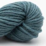 Dry Desert Camel 8-ply ARAN handgesponnen estatic Prismatic (green blue) - Nomadnoos