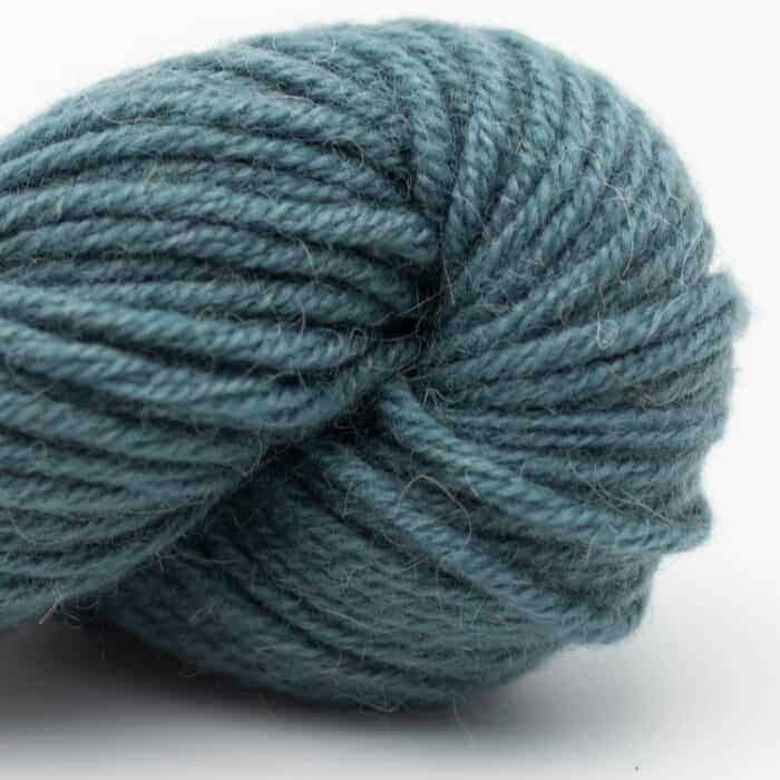 Dry Desert Camel 8-ply ARAN handgesponnen estatic Prismatic (green blue) - Nomadnoos