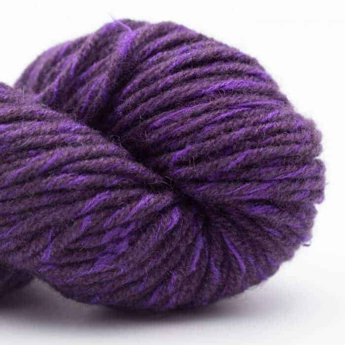 Eri Khullu 6-ply handgesponnen Leonardo Models (dark purple) - Nomadnoos