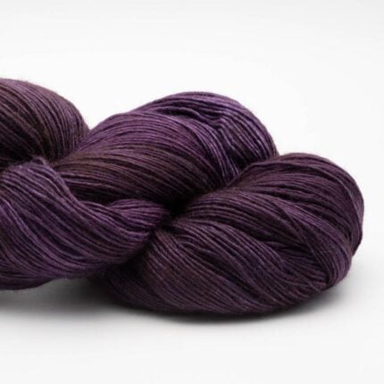 Fino handgefärbt AmethystE416 - Manos del Uruguay