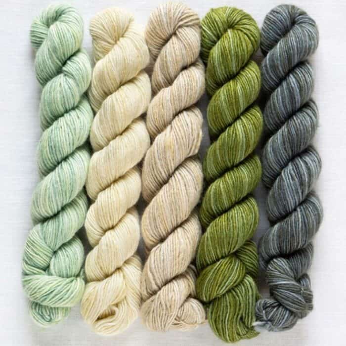 Fino Minis Strickset für Schal & Loop handgefärbt Ophelia - Manos del Uruguay