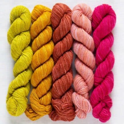 Fino Minis Strickset für Schal & Loop handgefärbt Sybil - Manos del Uruguay