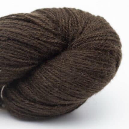 High Mountain Yak 2-ply light fingering handgesponnen a shadow in the light (dark green) - Nomadnoos