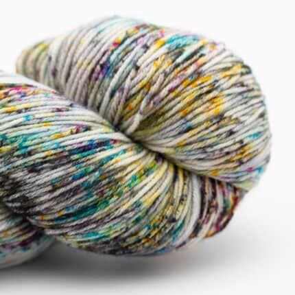 Lazy Lion Sockenwolle Stormy Malindi speckled chaotic - Kremke Soul Wool