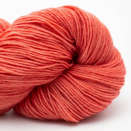 Proper Sock Solids  handgefärbt Ruby Grapefruit - Cowgirl Blues