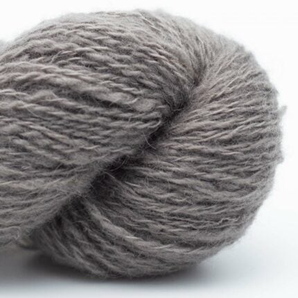 Smooth Sartuul Sheep Wool 2-ply LIGHT FINGERING handgesponnen embrace the grace (grey) - Nomadnoos