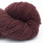 Smooth Sartuul Sheep Wool 2-ply LIGHT FINGERING handgesponnen rusty sheep (red) - Nomadnoos