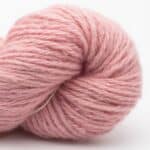 Smooth Sartuul Sheep Wool 4-ply ARAN handgesponnen dulce de leche (pink) - Nomadnoos