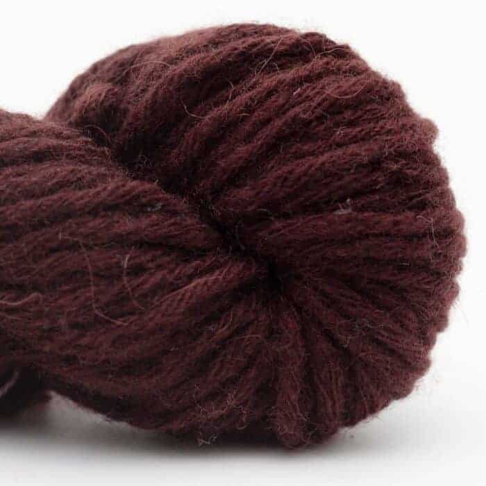 Smooth Sartuul Sheep Wool 8-ply BULKY handgesponnen rusty sheep (red) - Nomadnoos