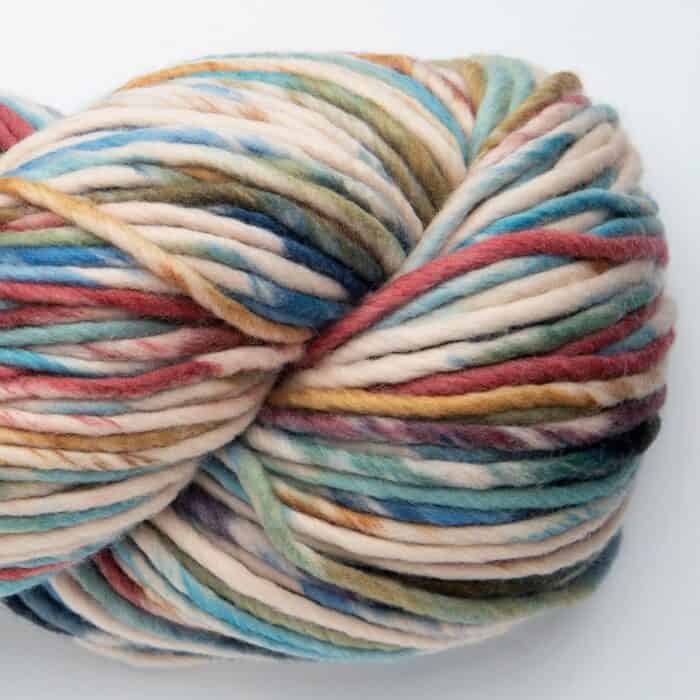 Yana JOURNEYS handpainted Highlandwool 200g Huascarán - Amano